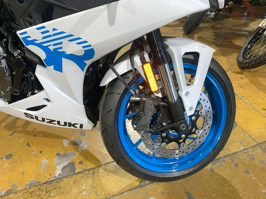 2026 Suzuki GSX-8R