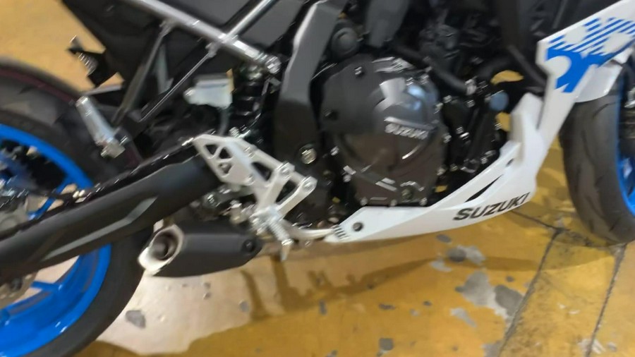 2026 Suzuki GSX-8R