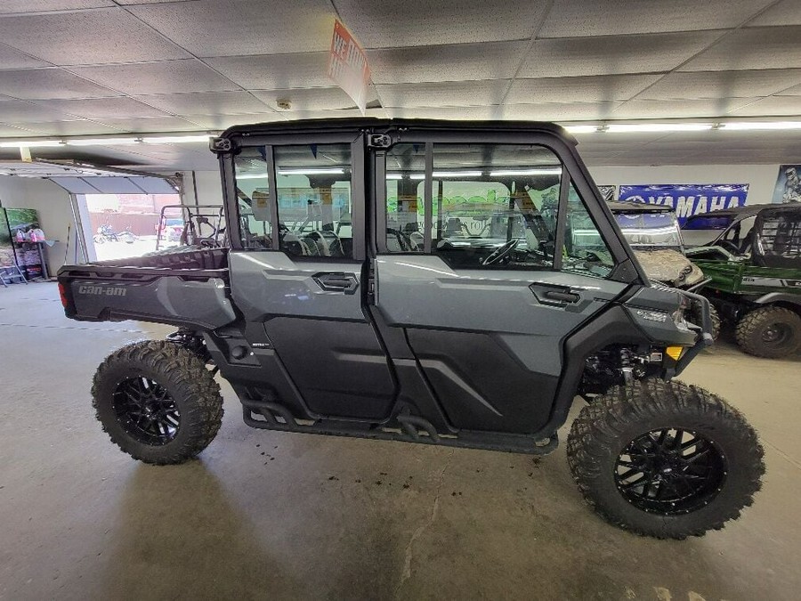 2024 Can-Am™ Defender MAX Limited HD10