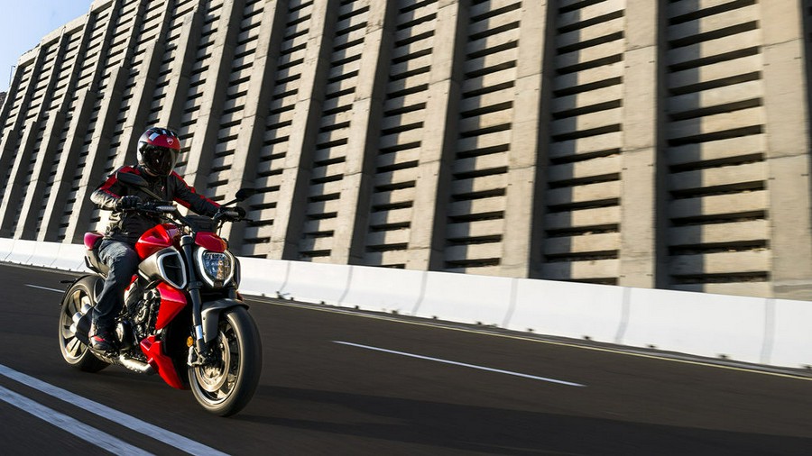 2024 Ducati Diavel V4