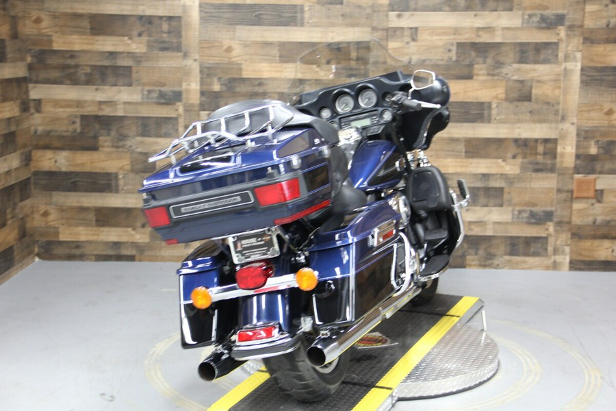 2013 Electra Glide Ultra Classic Big Blue Pearl/Vivid Black