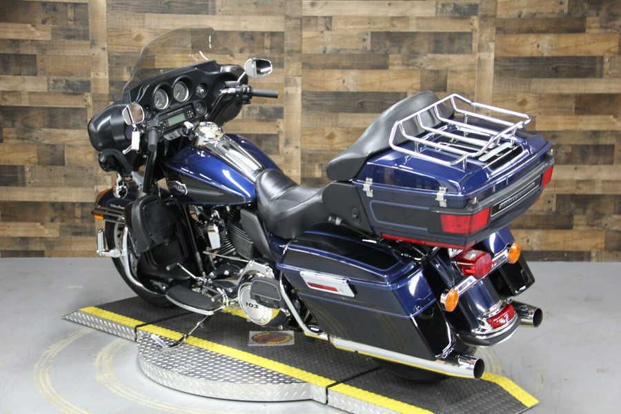 2013 Electra Glide Ultra Classic Big Blue Pearl/Vivid Black