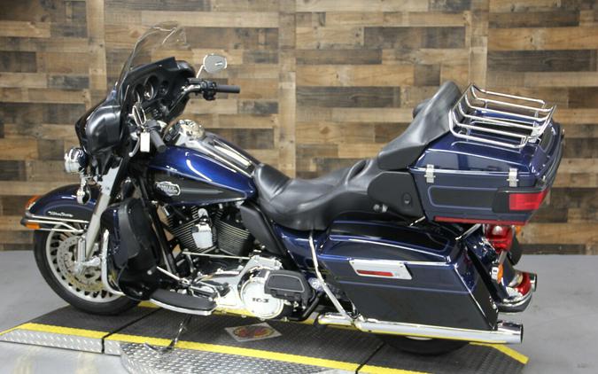 2013 Electra Glide Ultra Classic Big Blue Pearl/Vivid Black