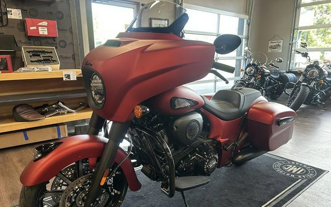 2025 Indian Chieftain Dark Horse Sunset Red Smoke