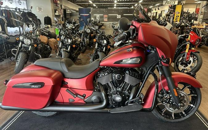 2025 Indian Chieftain Dark Horse Sunset Red Smoke