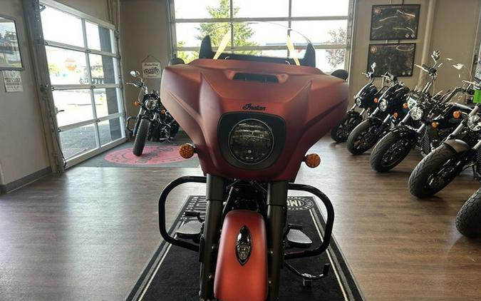 2025 Indian Chieftain Dark Horse Sunset Red Smoke