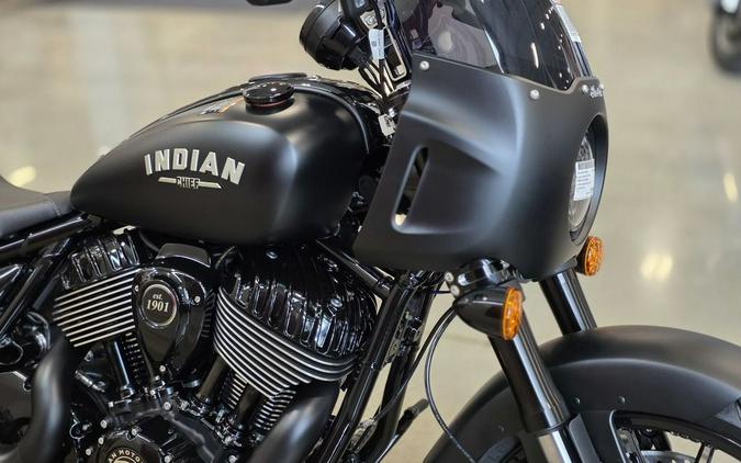 2025 Indian Motorcycle® Sport Chief Black Smoke