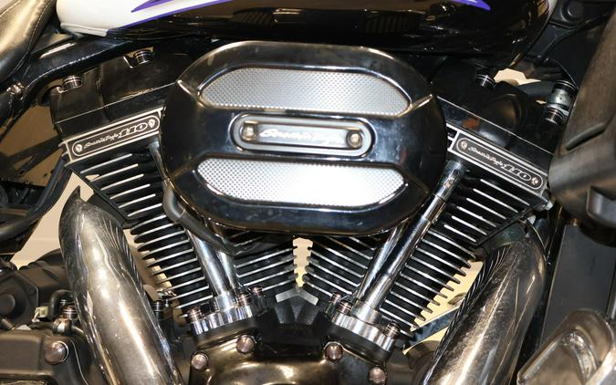 2016 Harley-Davidson CVO Street Glide FLHXSE