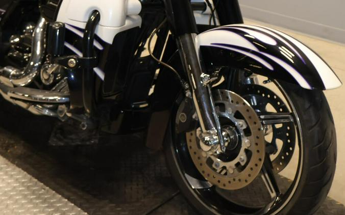 2016 Harley-Davidson CVO Street Glide FLHXSE
