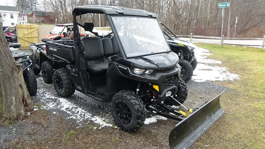 2023 Can-Am Defender DPS HD10