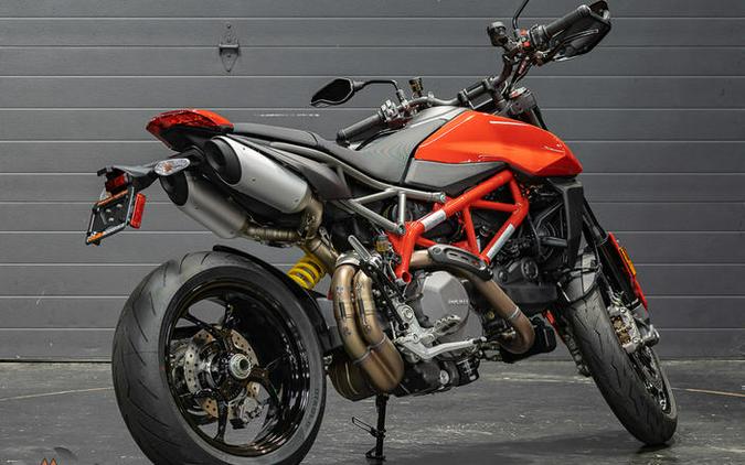 2023 Ducati Hypermotard 950 Ducati Red