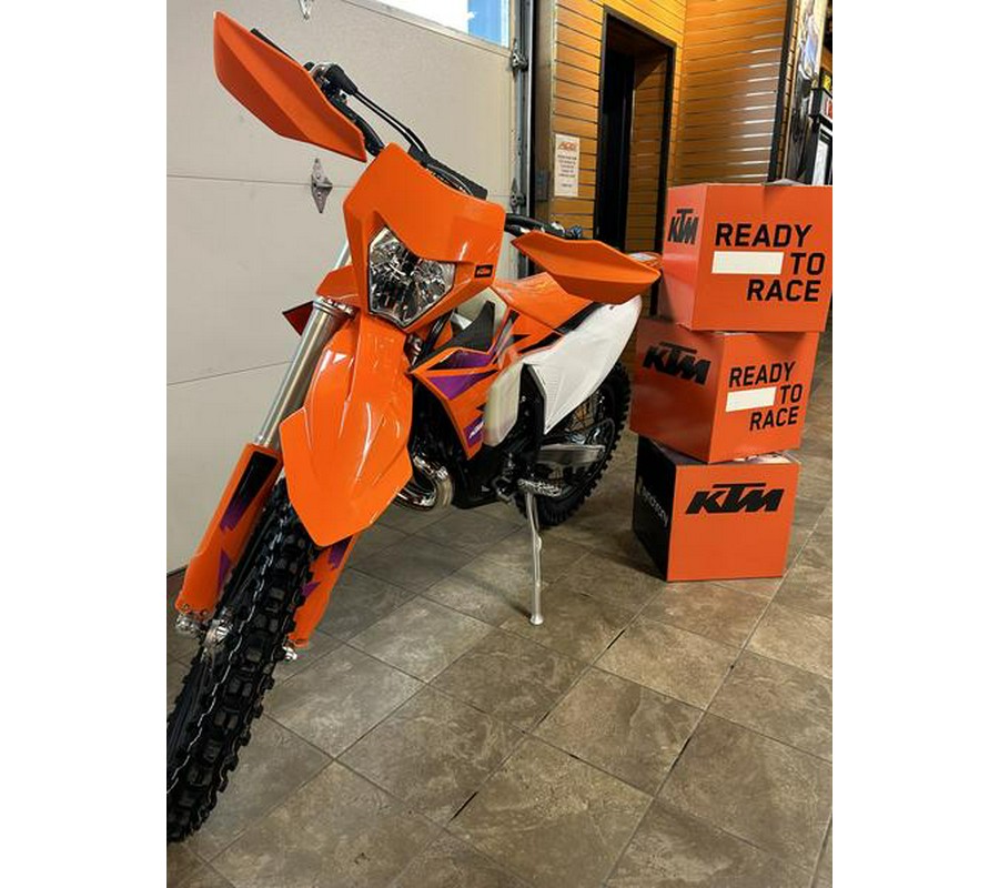 2024 KTM 150 XC-W