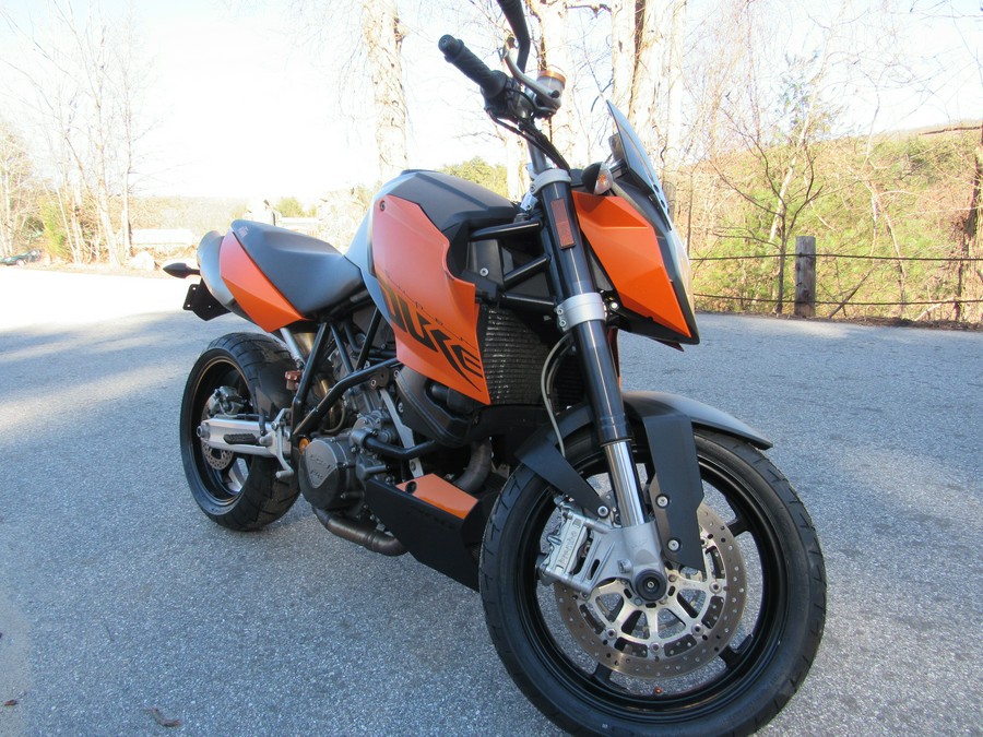 2008 KTM SUPER DUKE 990 WITH NEW TIRES