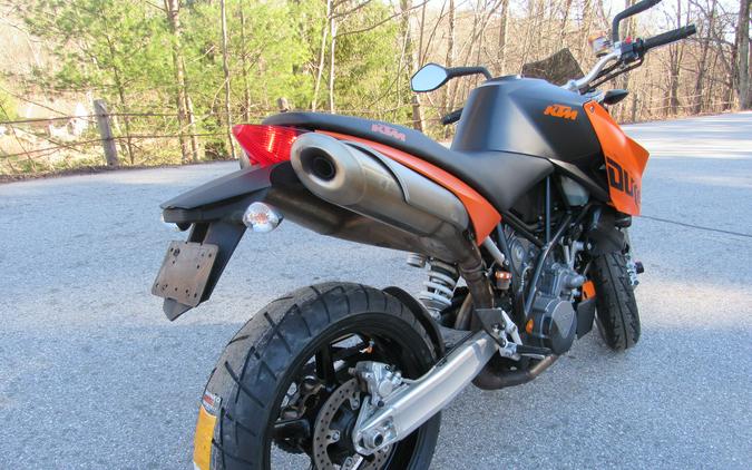 2008 KTM SUPER DUKE 990 WITH NEW TIRES