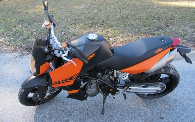 2008 KTM SUPER DUKE 990 WITH NEW TIRES