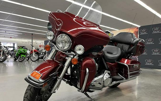 2009 Harley-Davidson® FLHTCU - Ultra Classic® Electra Glide®