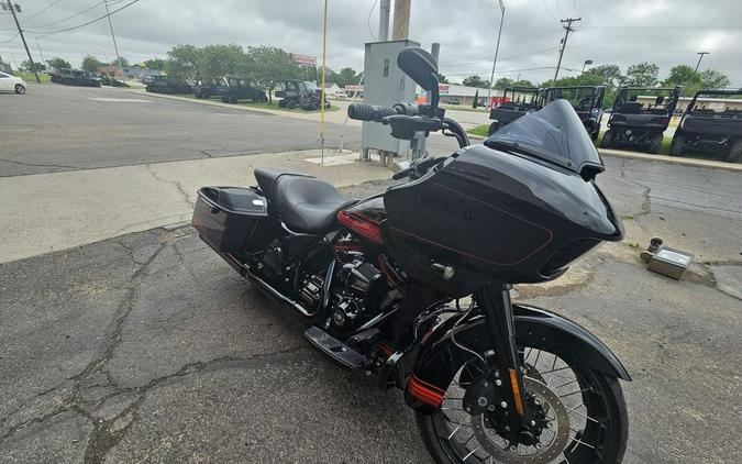 2021 Harley-Davidson® FLTRXSE - CVO™ Road Glide®