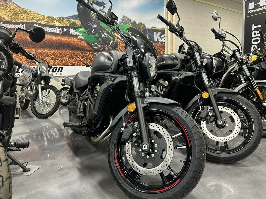 2024 Kawasaki Vulcan® 900 Classic Custom