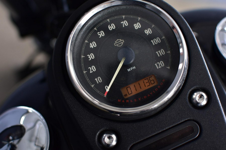 2016 Harley-Davidson Street Bob Vivid Black