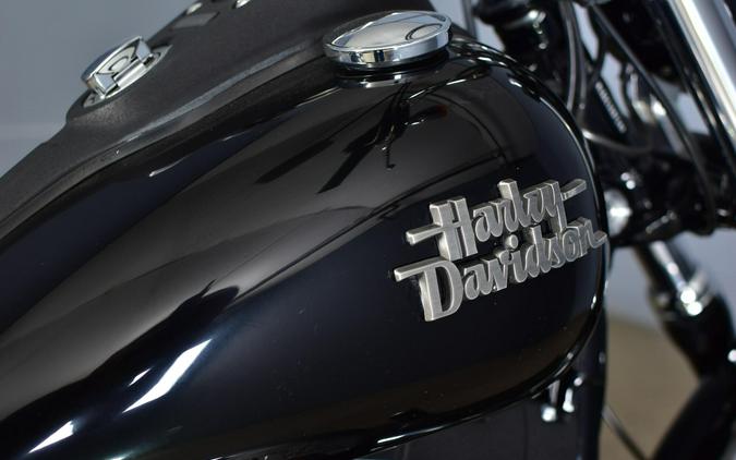 2016 Harley-Davidson Street Bob Vivid Black