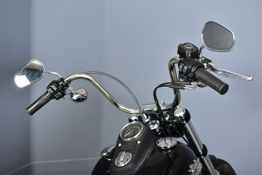 2016 Harley-Davidson Street Bob Vivid Black