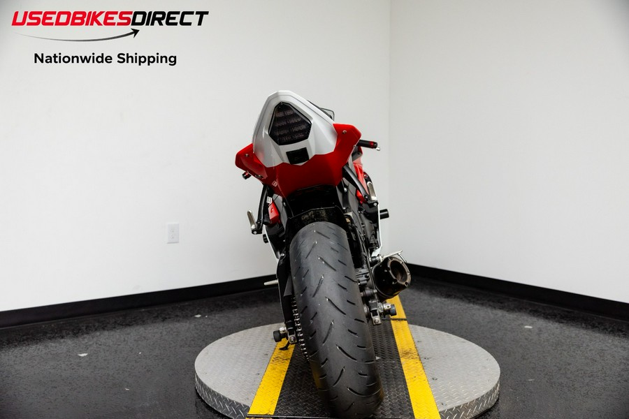 2014 YAMAHA YZF R6 - $9,999.00
