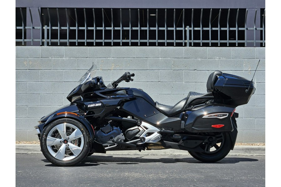 2023 Can-Am Spyder F3 Limited - Dark Edition