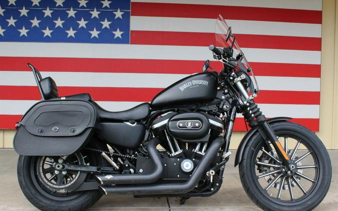 2014 Harley-Davidson® XL883N - Sportster® Iron 883™