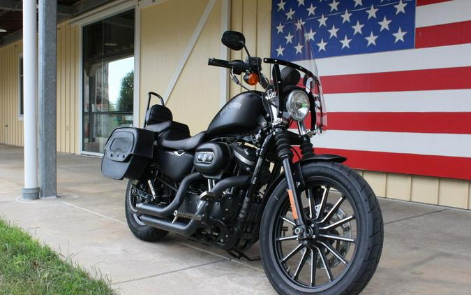 2014 Harley-Davidson® XL883N - Sportster® Iron 883™