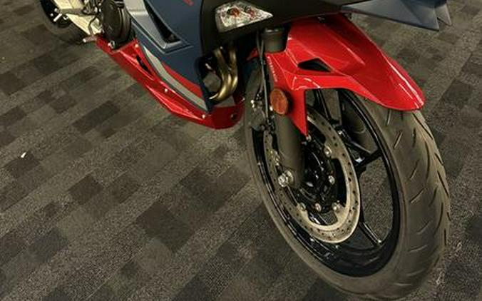 2026 Kawasaki Ninja® 500 SE ABS