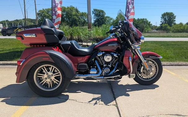 2018 Harley-Davidson® FLHTCUTG - Tri Glide® Ultra