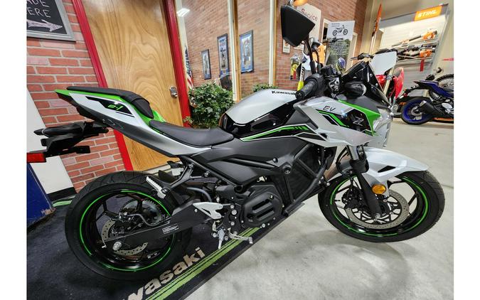 2024 Kawasaki Z e-1 ABS Pre-Order