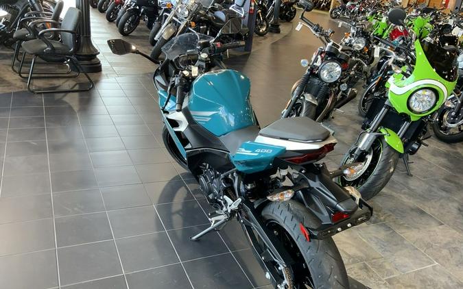 2021 Kawasaki Ninja® 400 Pearl Nightshade Teal/Metallic Spark Black