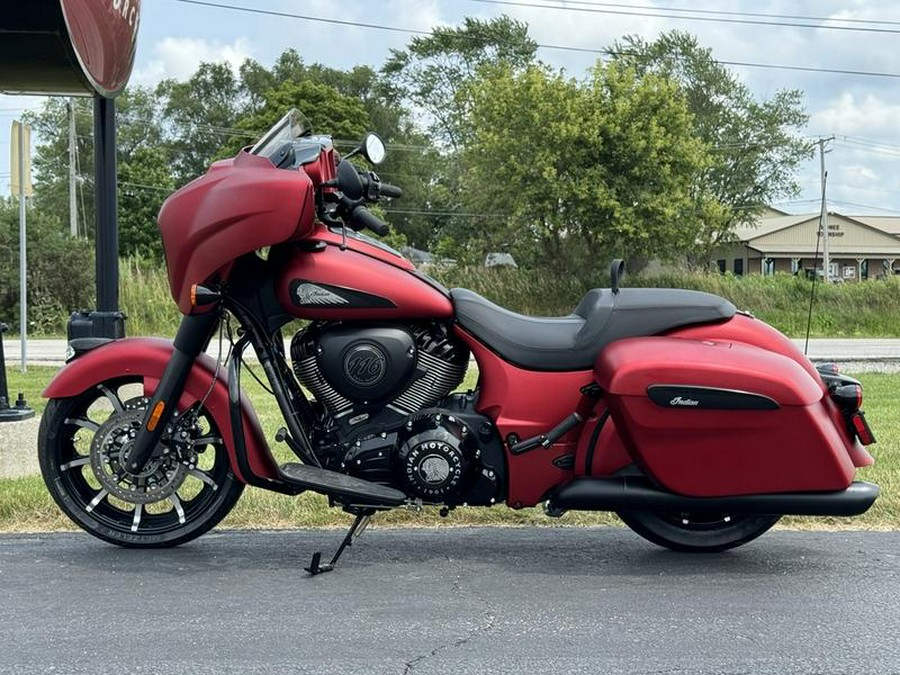 2024 Indian Motorcycle® Chieftain® Dark Horse® Sunset Red Smoke