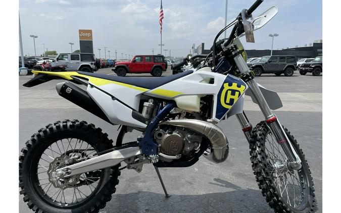 2023 Husqvarna Motorcycles TE 300 - White / Blue / Yellow