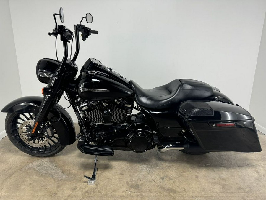 2018 Harley-Davidson® FLHRXS - Road King® Special