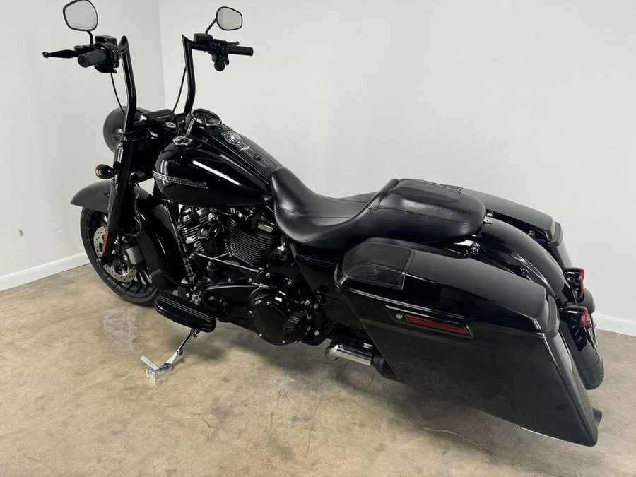 2018 Harley-Davidson® FLHRXS - Road King® Special