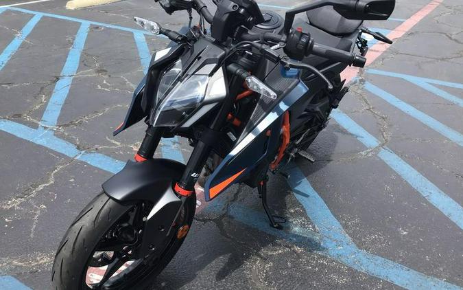 2026 KTM 390 DUKE