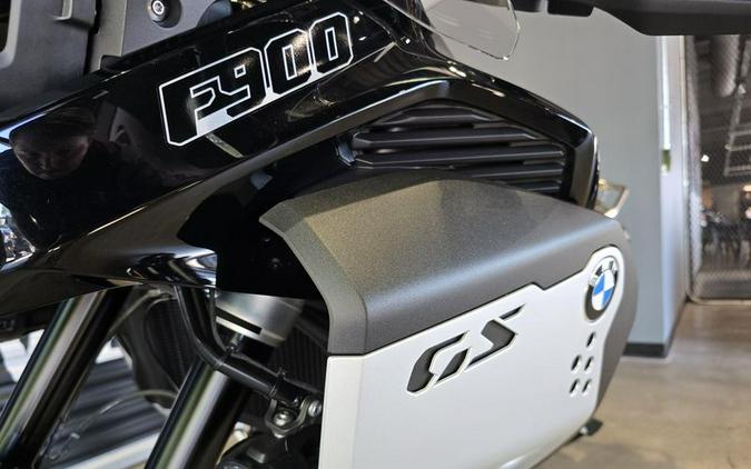 2026 BMW F 900 GS Adventure