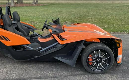 2023 Slingshot Slingshot R Orange