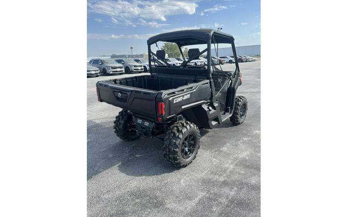 2025 Can-Am SSV DEF DPS 64 HD10 RD 25 DPS HD10