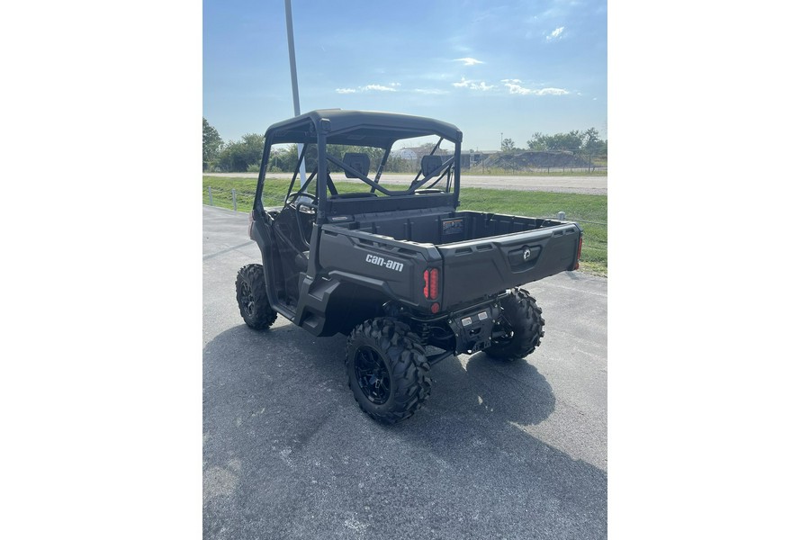 2025 Can-Am SSV DEF DPS 64 HD10 RD 25 DPS HD10