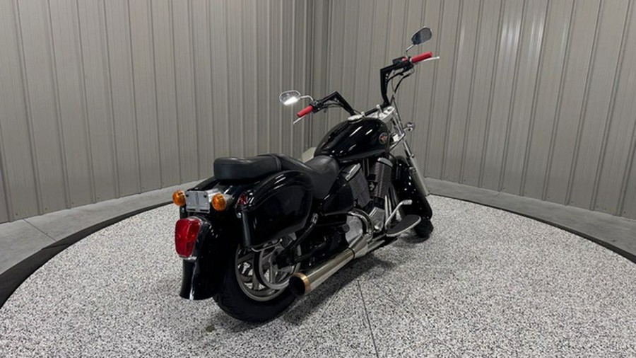2002 Victory Motorcycles KING PIN