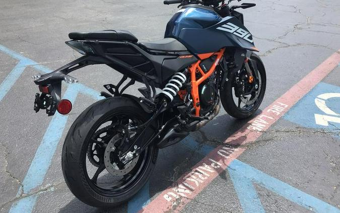 2026 KTM 390 DUKE