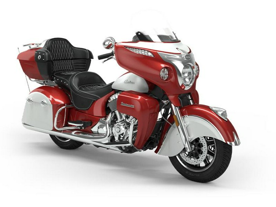 2020 Indian Motorcycle® Roadmaster® Icon Series Ruby Metallic/Pearl White