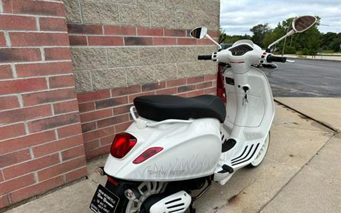 2022 Vespa Sprint 50 Justin Bieber x Vespa