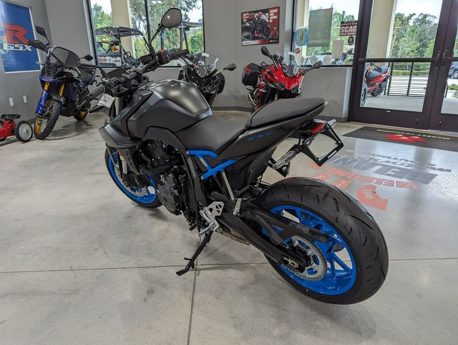 2024 Suzuki GSX-8S