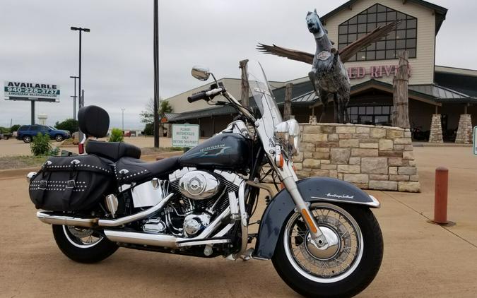 2015 Harley-Davidson Heritage Softail Classic Black Magic