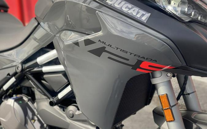 2023 Ducati Multistrada V2 S Thrilling Black & Street Grey