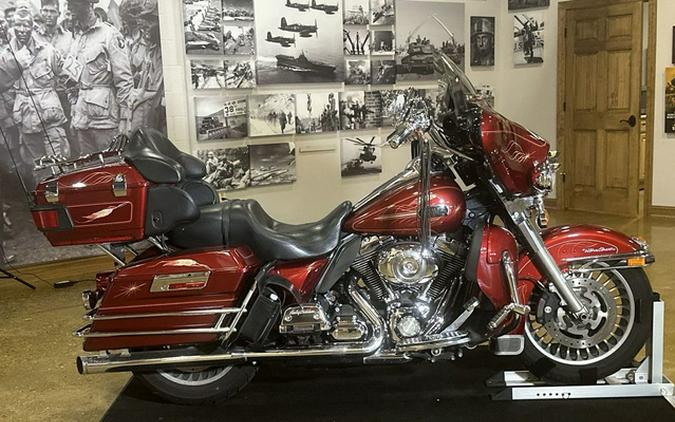 2009 Harley-Davidson FLHTCU - Ultra Classic Electra Glide